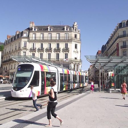 Апартаменты Hyper Centre Rue De La Roe Анже Экстерьер фото