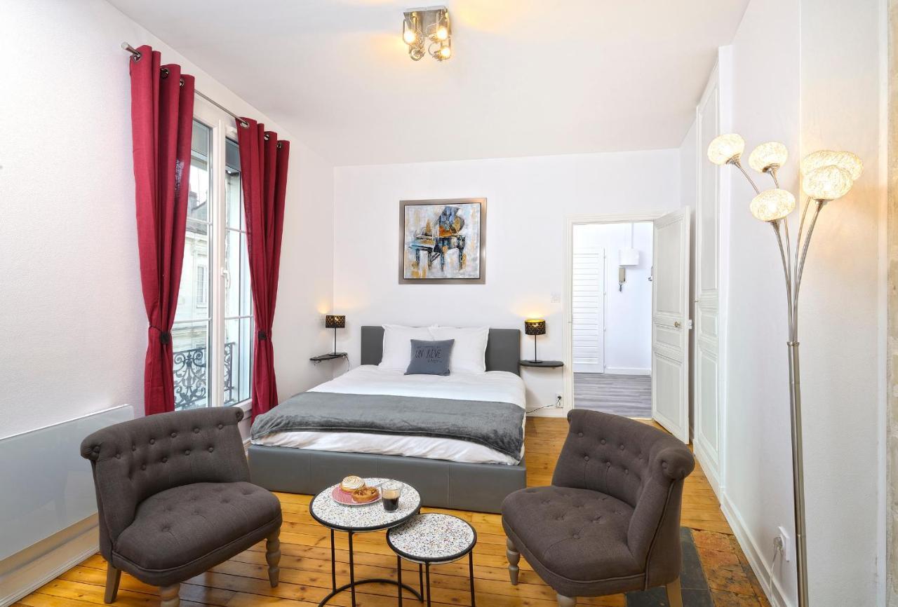 Апартаменты Hyper Centre Rue De La Roe Анже Экстерьер фото
